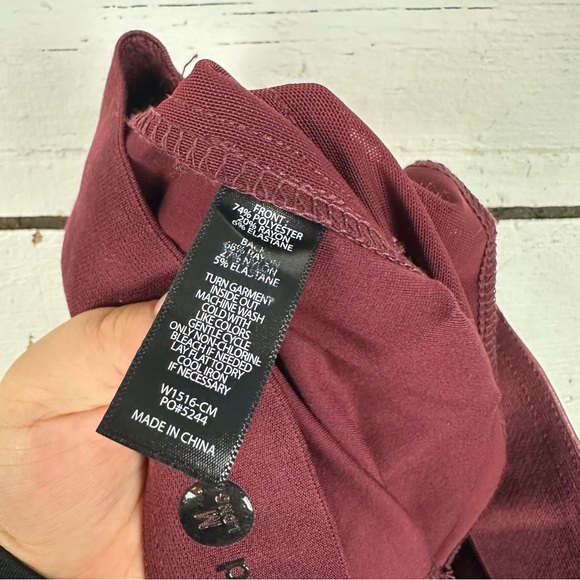 Betabrand faux leather red dress pants size M long - Picture 7 of 8